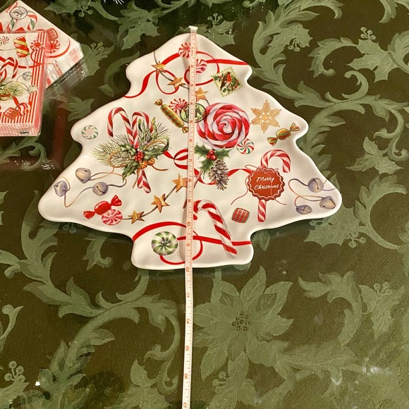 Michel Design Works “Peppermint” Melamine Serveware Christmas Tree Plate🎄NWT🎄 - Picture 4 of 7